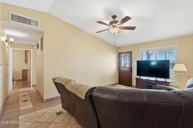 2021 E HOWE Avenue, Tempe, AZ 85281