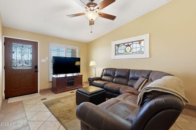 2021 E HOWE Avenue, Tempe, AZ 85281