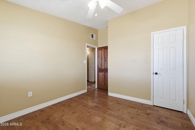 2021 E HOWE Avenue, Tempe, AZ 85281