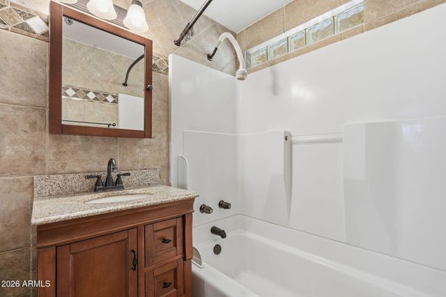 2021 E HOWE Avenue, Tempe, AZ 85281