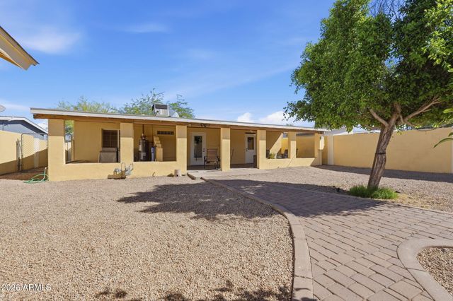 2021 E HOWE Avenue, Tempe, AZ 85281