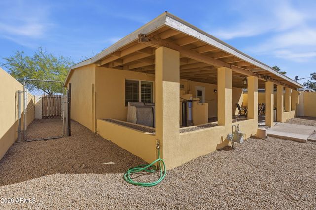 2021 E HOWE Avenue, Tempe, AZ 85281