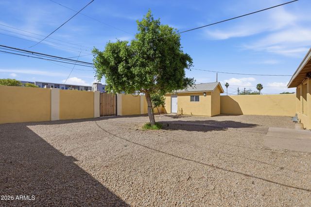 2021 E HOWE Avenue, Tempe, AZ 85281