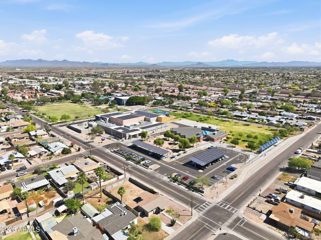 2021 E HOWE Avenue, Tempe, AZ 85281