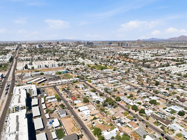 2021 E HOWE Avenue, Tempe, AZ 85281