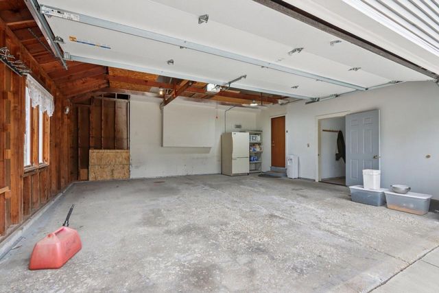 N61W29595 Woodfield ROAD, Hartland, WI 53029