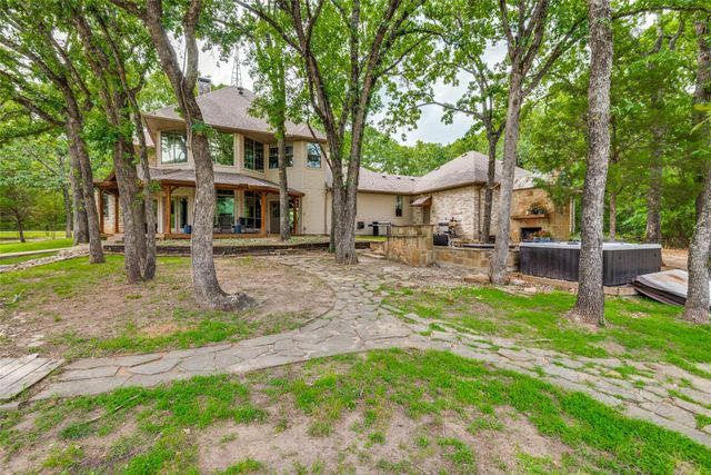 9011 Texas Trail, Terrell, TX 75160