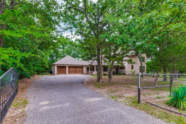 9011 Texas Trail, Terrell, TX 75160