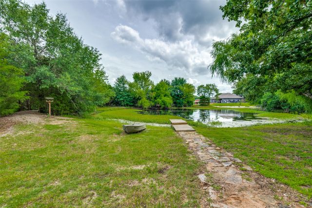 9011 Texas Trail, Terrell, TX 75160