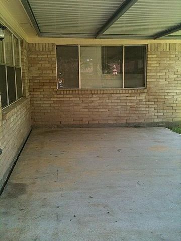 12511 Riverbend, Mont Belvieu, TX 77523