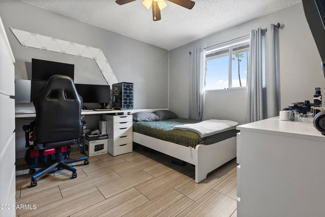 1459 W BENTLEY Street, Mesa, AZ 85201