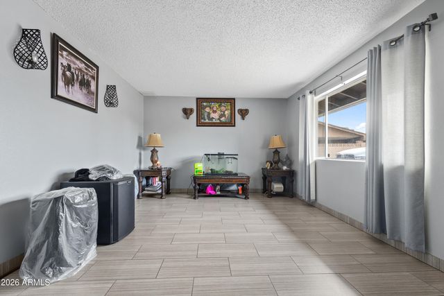 1459 W BENTLEY Street, Mesa, AZ 85201