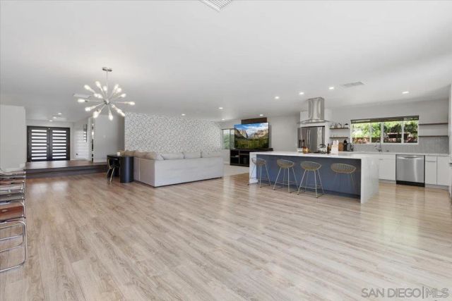 907 Seph Way, Escondido, CA 92027