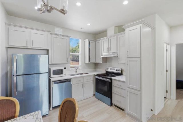 907 Seph Way, Escondido, CA 92027