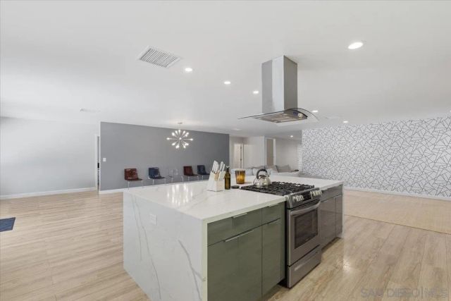 907 Seph Way, Escondido, CA 92027