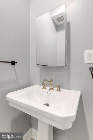 5839 CHRISTIAN ST, Philadelphia, PA 19143