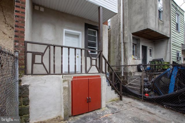 5839 CHRISTIAN ST, Philadelphia, PA 19143