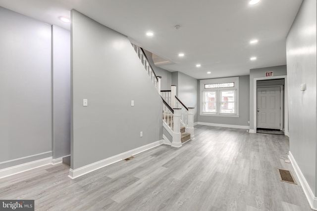 5839 CHRISTIAN ST, Philadelphia, PA 19143