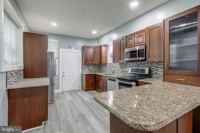 5839 CHRISTIAN ST, Philadelphia, PA 19143