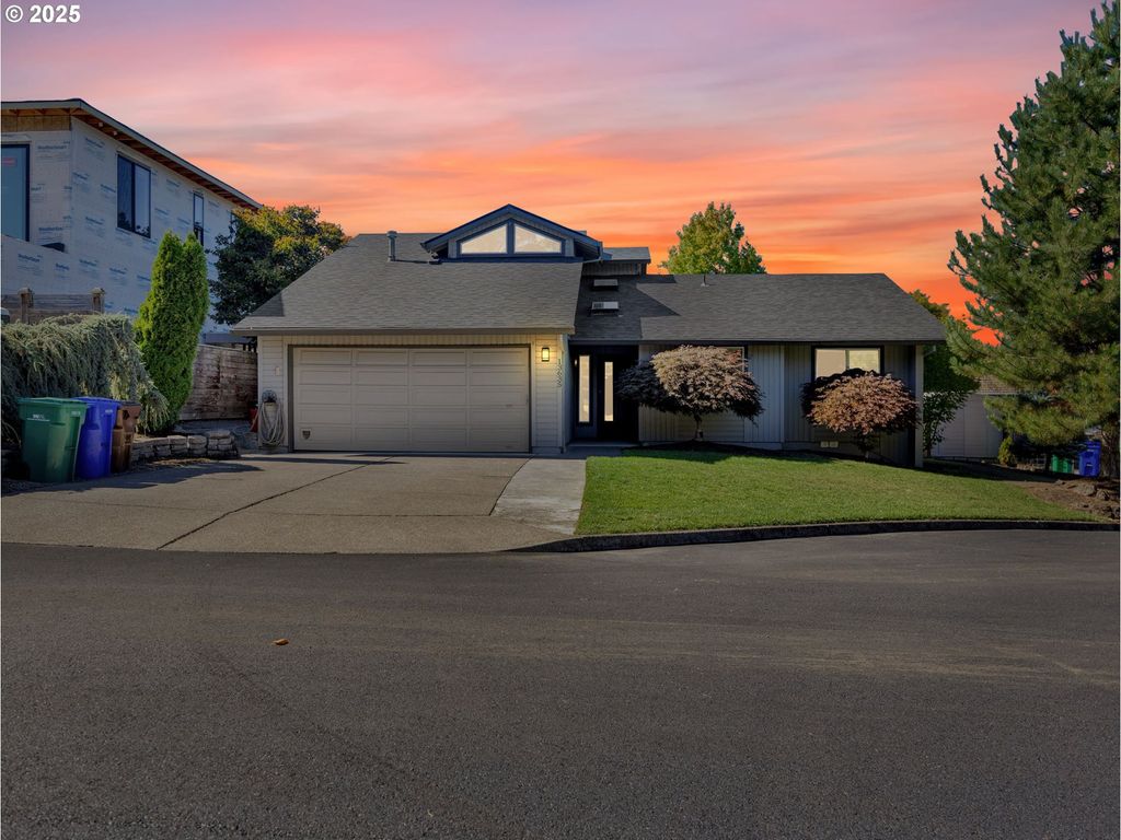 13635 Se 124TH Pl, Clackamas, OR 97015