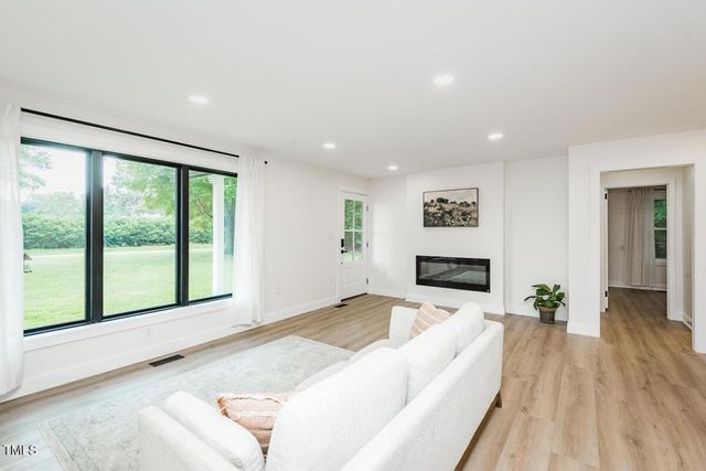 5707 Lebanon Road, Mebane, NC 27302