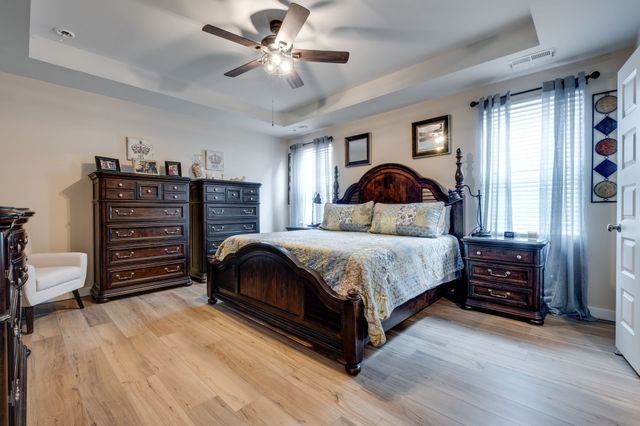 1605 Medinah Ln, Lebanon, TN 37087