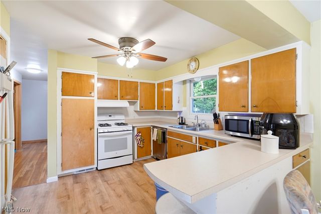 7851 N Boyden Road, Sagamore Hills, OH 44067