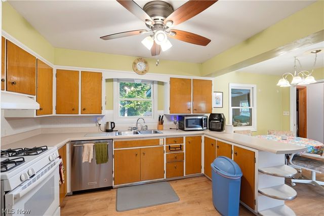 7851 N Boyden Road, Sagamore Hills, OH 44067