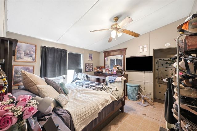 5699 S Sandalwood Way, Floral City, FL 34436