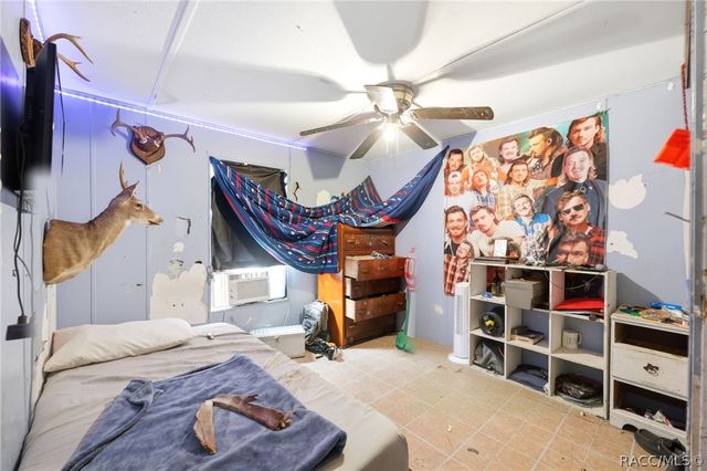 5699 S Sandalwood Way, Floral City, FL 34436