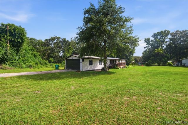 5699 S Sandalwood Way, Floral City, FL 34436