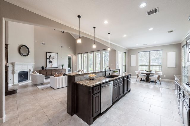 20722 Lavone Drive, Porter, TX 77365