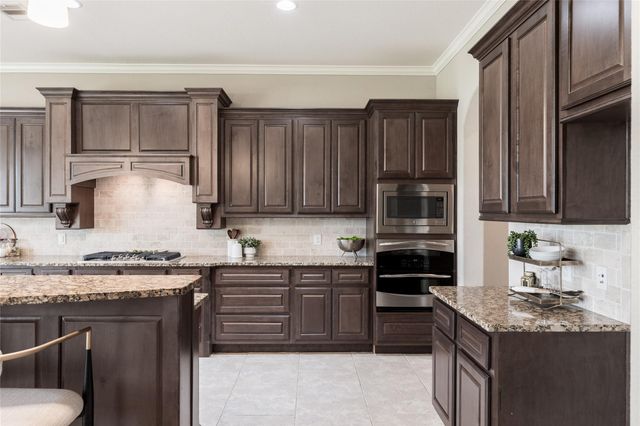 20722 Lavone Drive, Porter, TX 77365