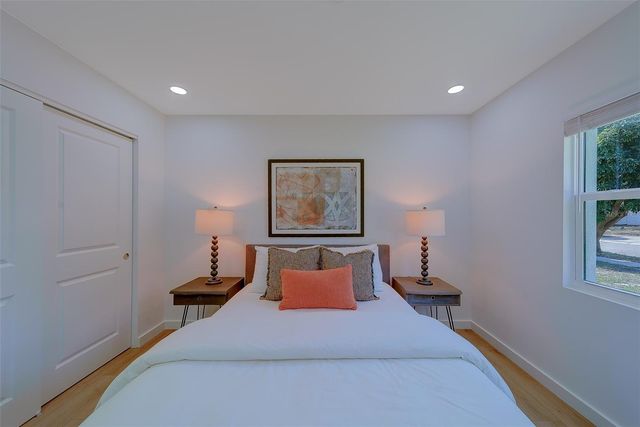 1837 SOURWOOD BOULEVARD, Dunedin, FL 34698