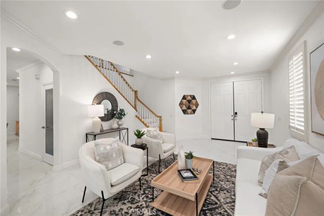 11625 Allen, Tustin, CA 92782