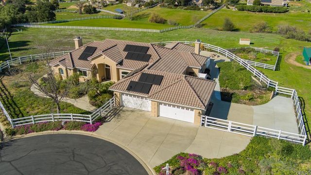 30606 Falling Star Circle, Valley Center, CA 92082