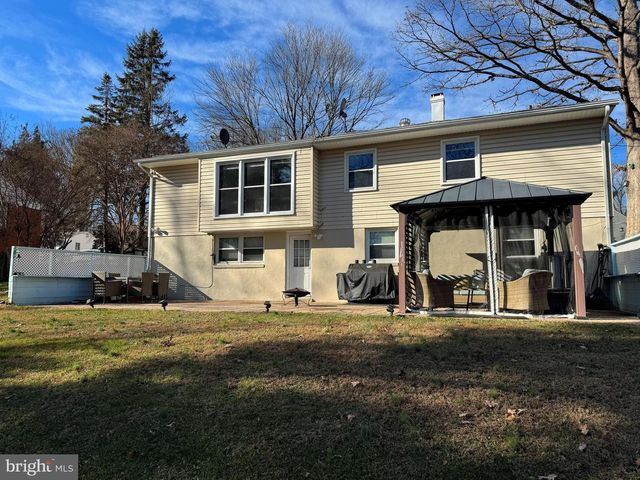 131 CASMAR ST SE, Vienna, VA 22180