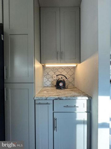 131 CASMAR ST SE, Vienna, VA 22180