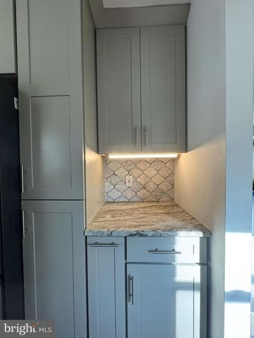 131 CASMAR ST SE, Vienna, VA 22180