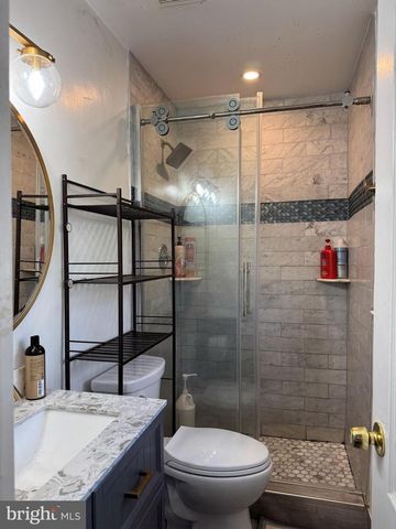 131 CASMAR ST SE, Vienna, VA 22180