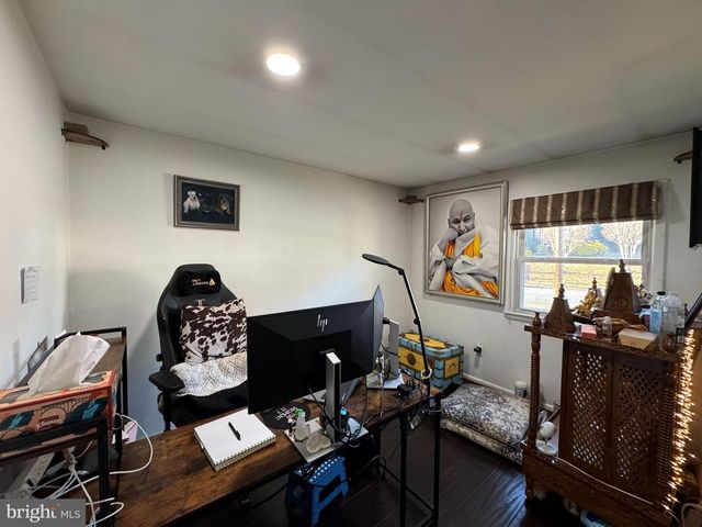 131 CASMAR ST SE, Vienna, VA 22180