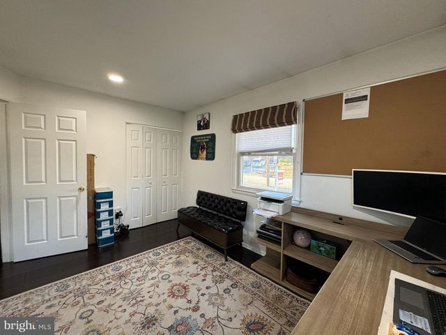 131 CASMAR ST SE, Vienna, VA 22180