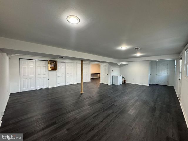 131 CASMAR ST SE, Vienna, VA 22180