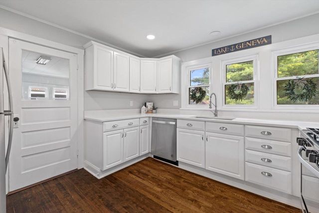 3165 Lockwood BOULEVARD, Lake Geneva, WI 53147