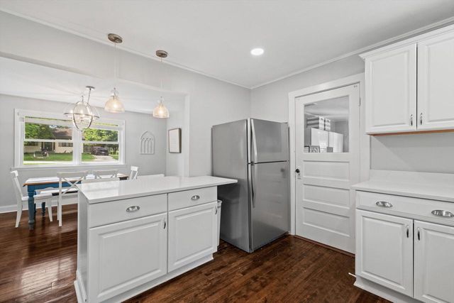 3165 Lockwood BOULEVARD, Lake Geneva, WI 53147