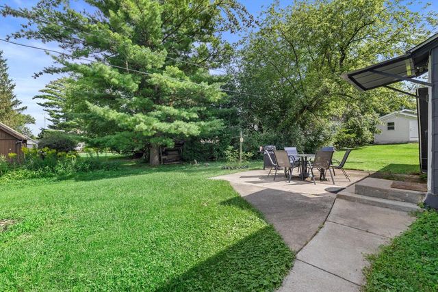 3165 Lockwood BOULEVARD, Lake Geneva, WI 53147