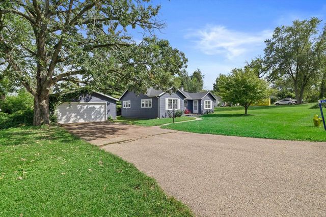 3165 Lockwood BOULEVARD, Lake Geneva, WI 53147