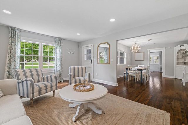 3165 Lockwood BOULEVARD, Lake Geneva, WI 53147