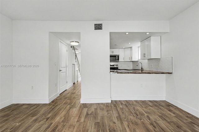 122 SW 56th Ave, Miami, FL 33134