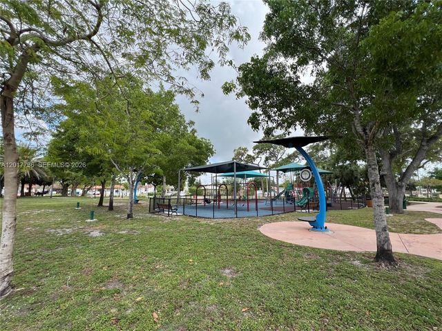 122 SW 56th Ave, Miami, FL 33134